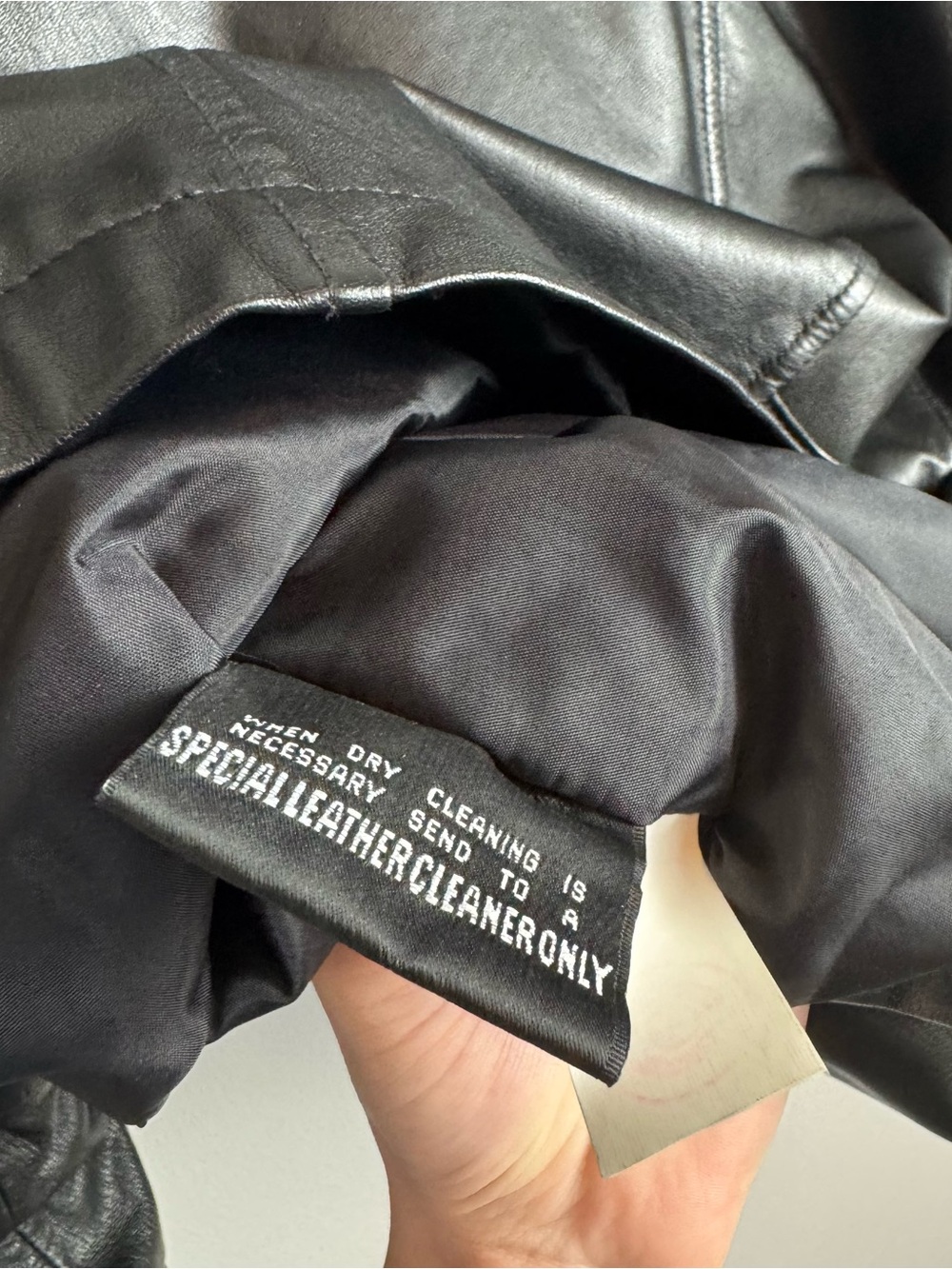 Wilsons Leather Black Men's Leather Jacket Size Large - Picture 16 of 16